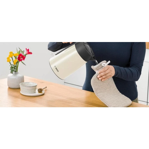 Чайник Bosch TWK7L467