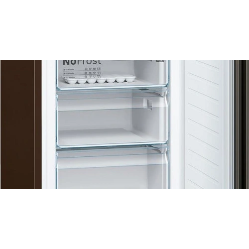 Двухкамерный холодильник Bosch KGN39XG34R
