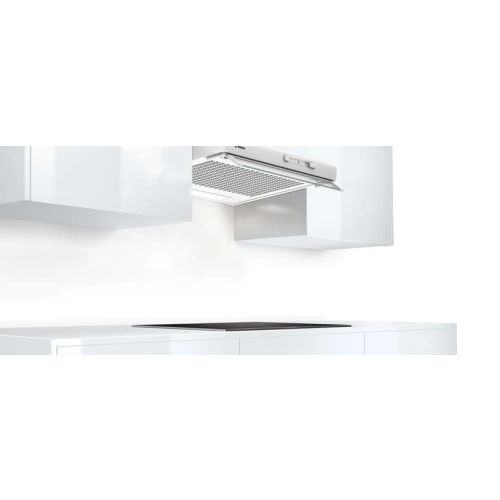 Вытяжка Bosch DHU 642 D