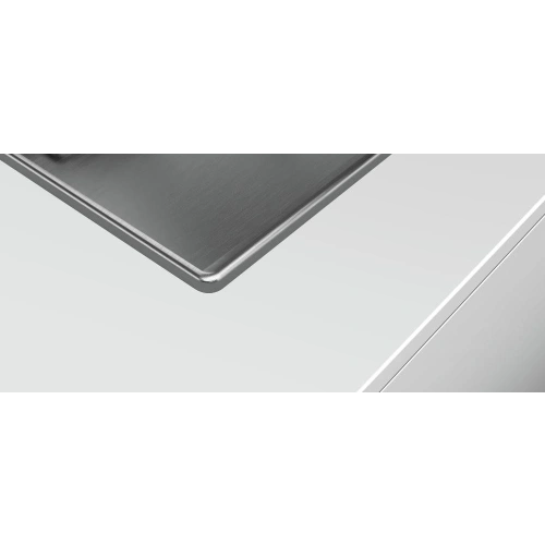 Газовая варочная панель Bosch PCQ7A5B90