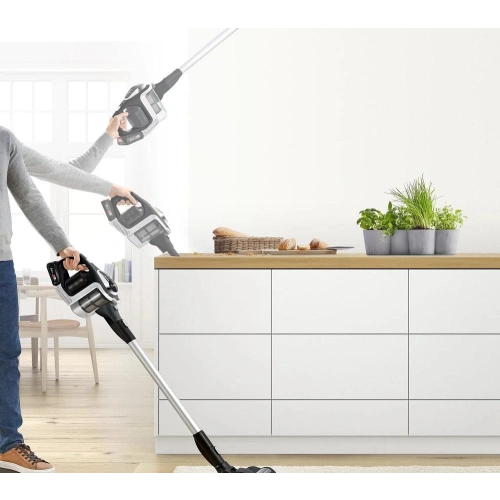 Пылесос Bosch BBS811PCK