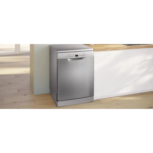 Посудомоечная машина Bosch SMS2HVI02E