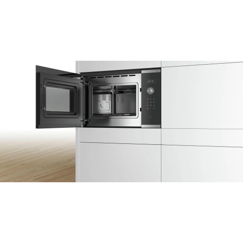 Встраиваемая микроволновая печь Bosch BFL554MS0